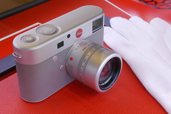 Leica-M-RED-camera
