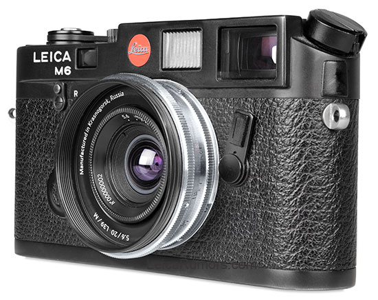 Leica_M6-with-Lomography--RUSSAR+-ART-lens