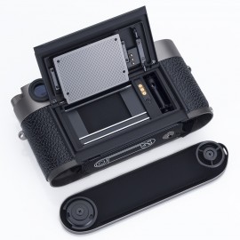 Leica MP Titanium limited edition camera 6