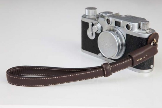 NUCIS leather camera straps for Leica camera