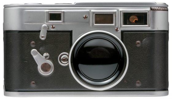 vintage-leica-m3-replica-camera-tin