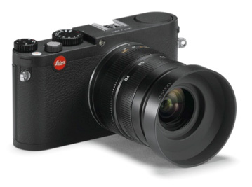 Leica-X-Vario-lens-hood