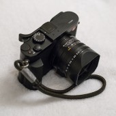 Match Technical Thumbs Up EP-SQ grip for Leica Q
