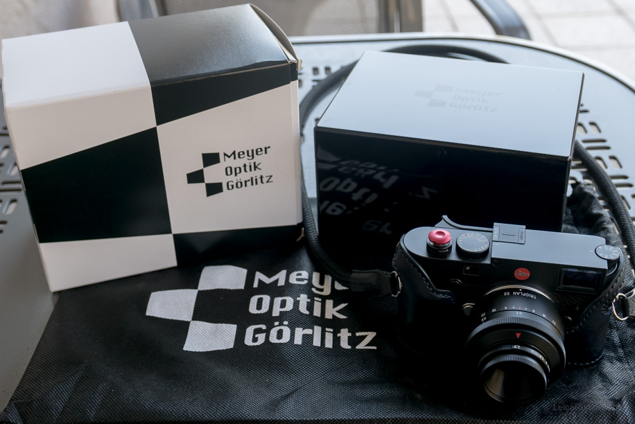 Meyer Optik Görlitz Trioplan mm f.9 lens for Leica M mount