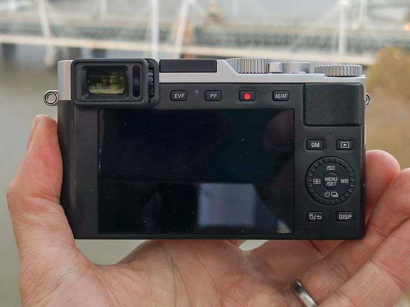 Sold: Leica D-Lux 7 with Leica Grip (Final price drop) - FM Forums