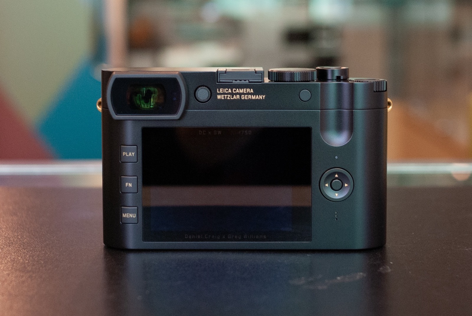Leica atFoliX 3x Protecteur d'écran pour Leica Q2 Daniel Craig x Greg Williams clair 