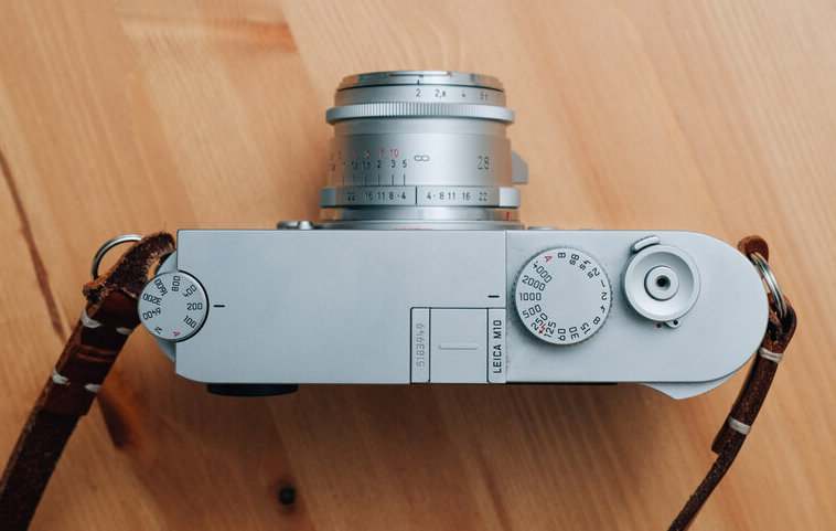 Voigtlander ULTRON Vintage Line 28mm f/2 Aspherical VM lens for