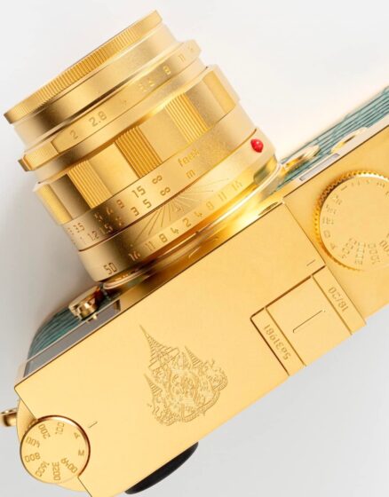 gold-plated-Leica-M10-P-Royal-Thai-limited-edition-camera-5-438x560.jpg