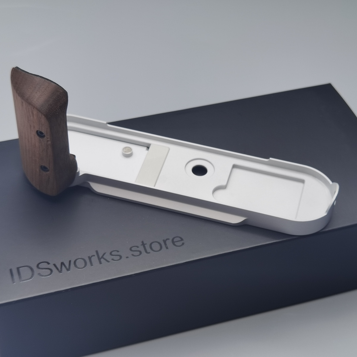 IDSWorks announced a new slimmed-down & cheaper 