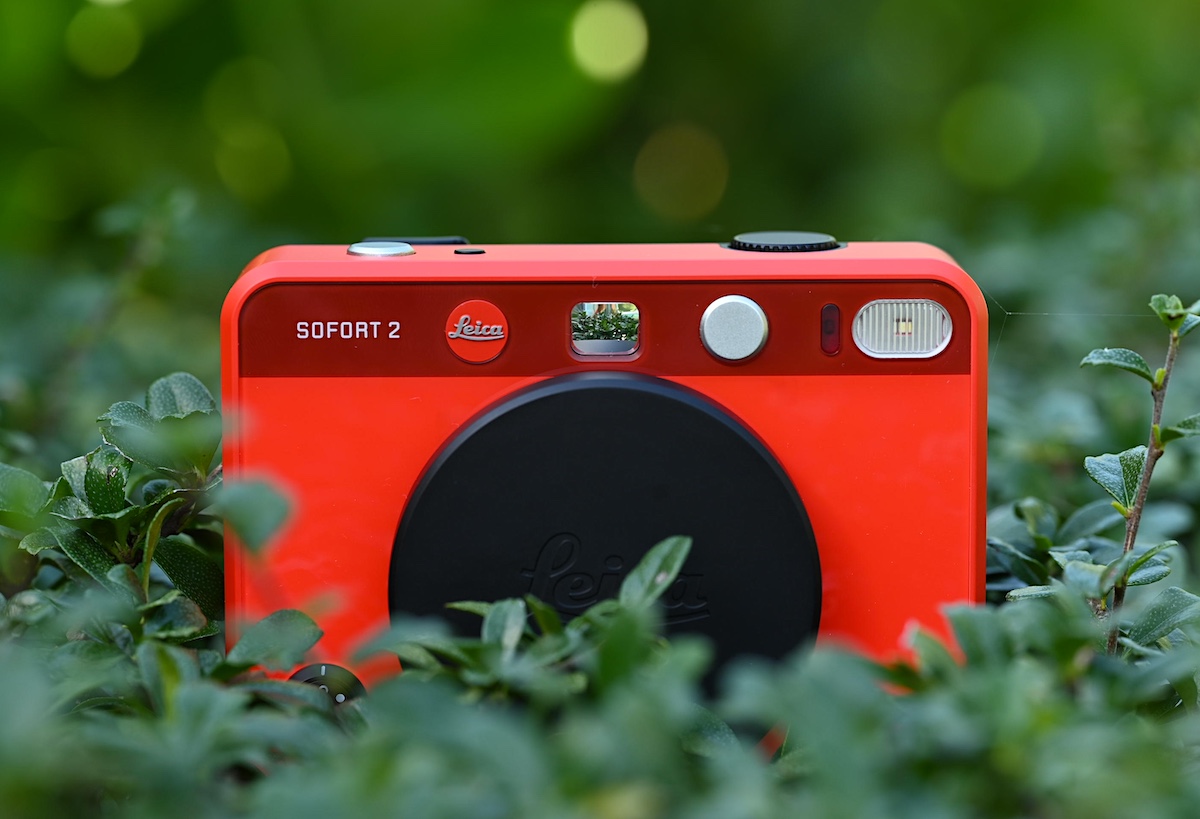 The new Leica Sofort 2 hybrid instant camera is now shipping and some of  the models are already in stock - Leica Rumors