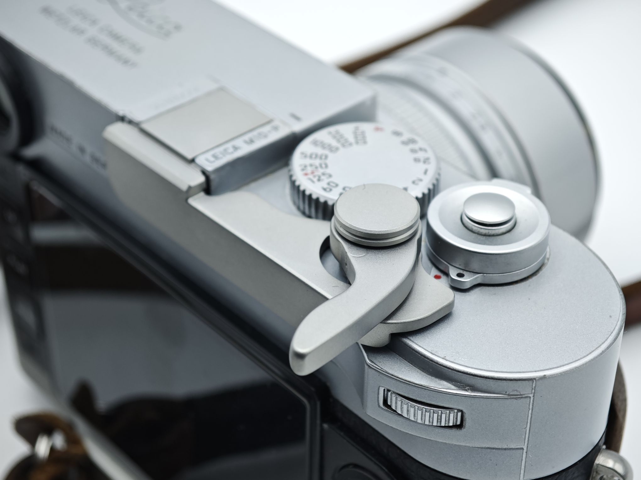 IDS modular grip for Leica M9 / M8 – IDS initial design studio