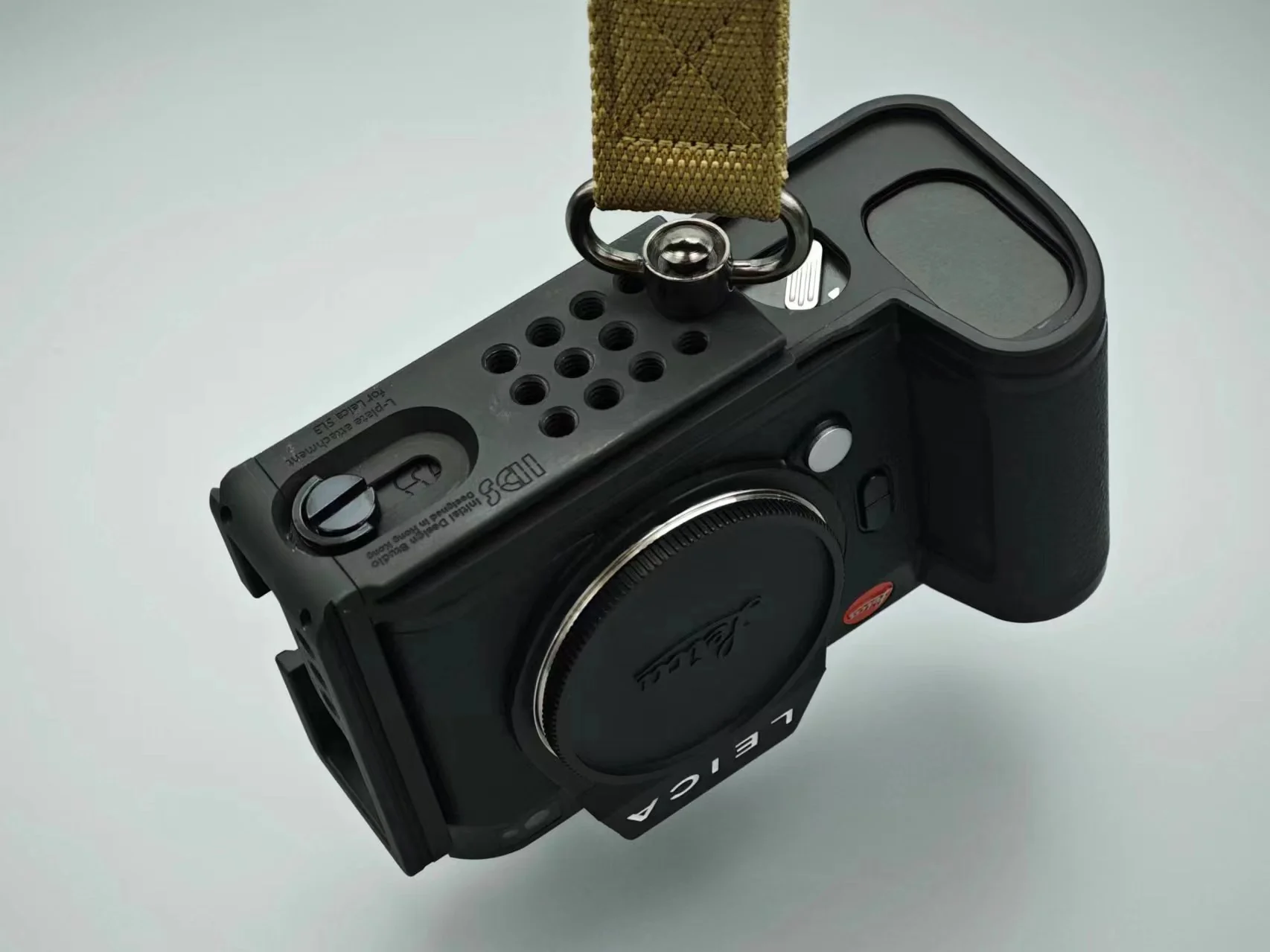 LEICA SL3 付属品完備 保証付き Amazon.com : Leica SL3 Mirrorless Digital Camera (10607) + 64GB