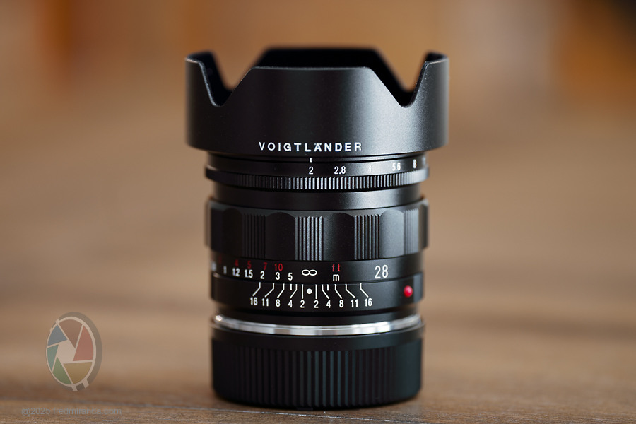 Voigtlander APO-LANTHAR 28mm f/2 Aspherical VM lens for